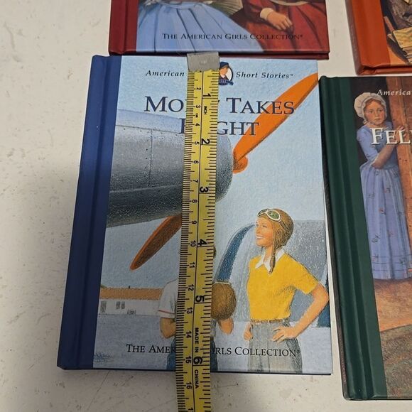 The American Girls Collection The American Girls Short Stories Set of 6 Books - Picture 7 of 11